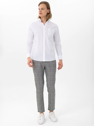 By Diess Collection Regular fit Skjorta i vit