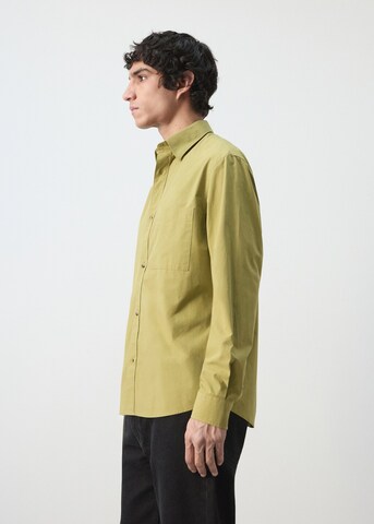 MANGO MAN Regular fit Button Up Shirt 'Marga' in Green