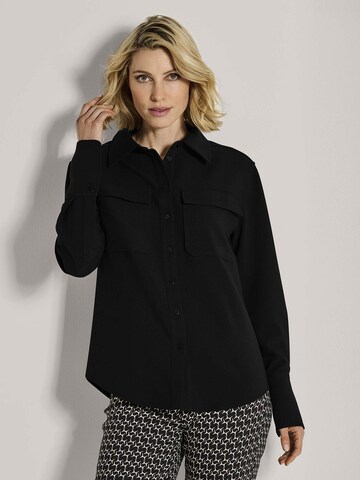 MADELEINE Blouse in Zwart: voorkant