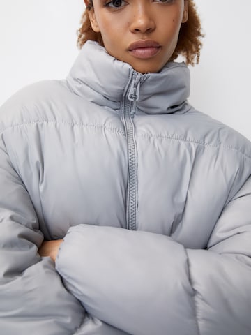 Pull&Bear Jacke in Grau