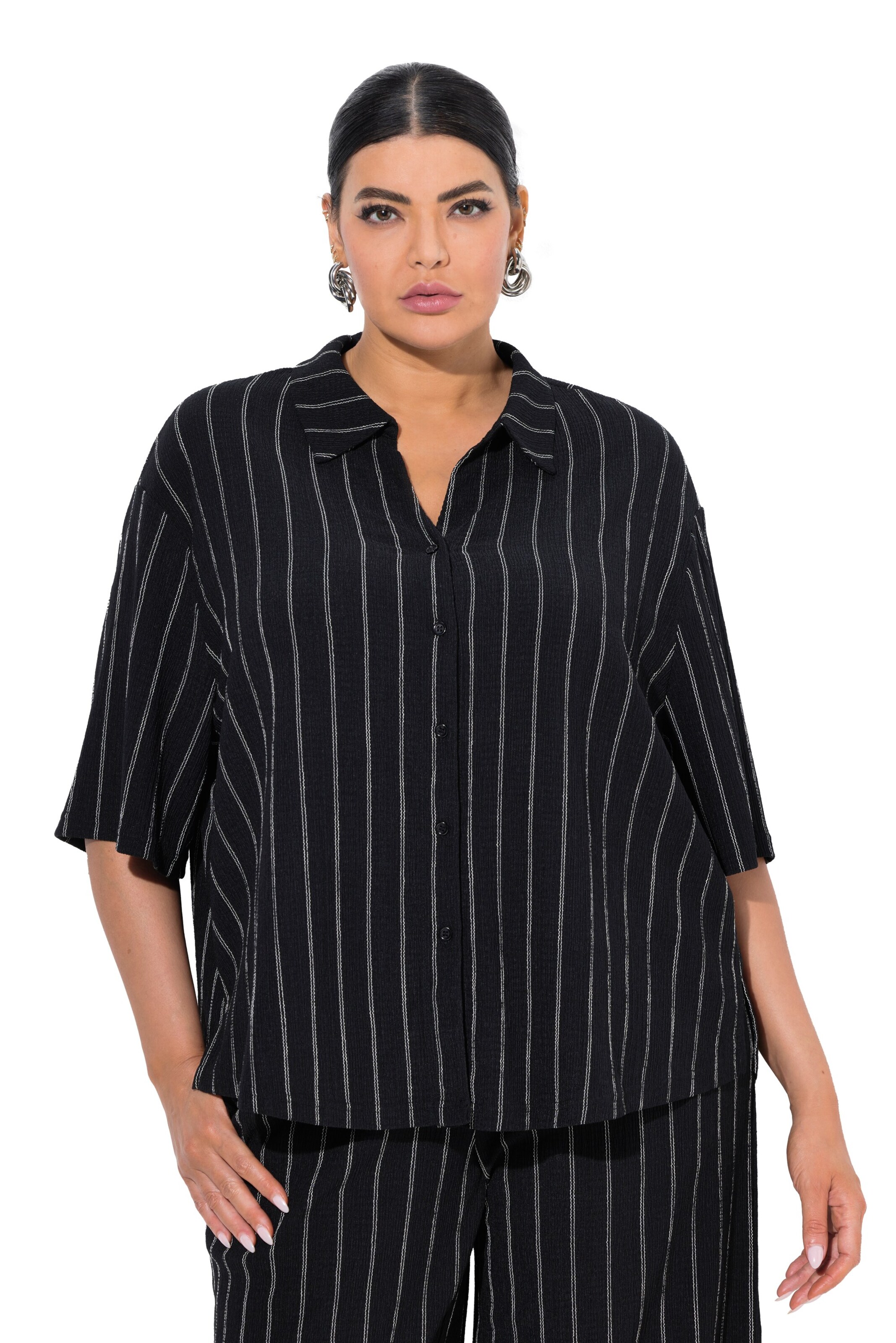 Camicia da donna di Ulla Popken in nero: frontale