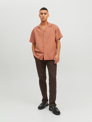JACK & JONES - Ajuste regular Camisa 'Jude' en naranja