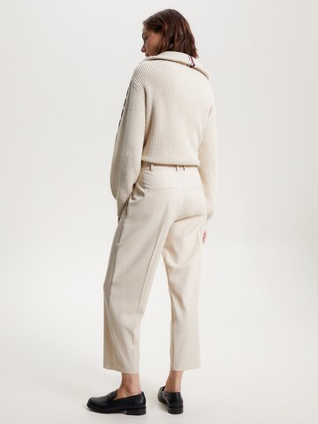 regular Pantaloni con piega frontale di TOMMY HILFIGER in beige