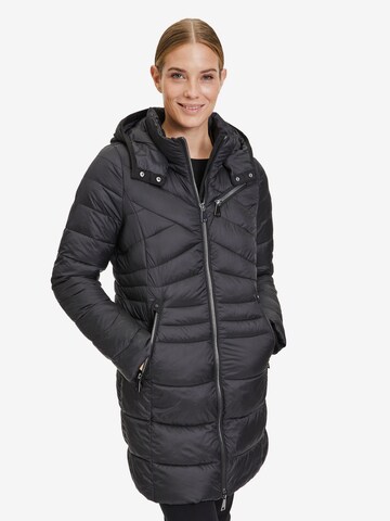 GIL BRET Winter Coat in Black: front