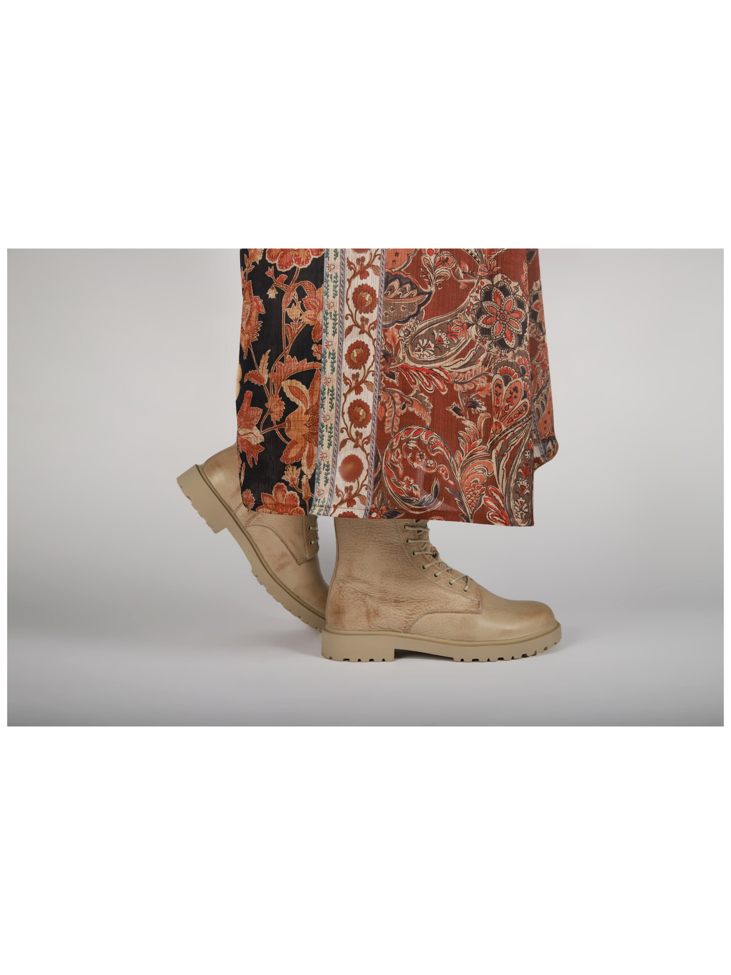 Bottes à lacets 'KAJSA' BLACKSTONE en beige