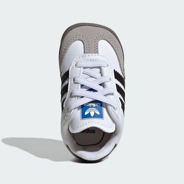 ADIDAS ORIGINALS - Sapatilhas 'Samba' em branco