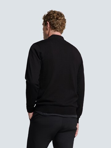 No Excess Pullover in Schwarz