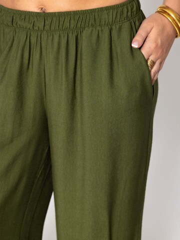 SASSYCLASSY Wide leg Trousers in Green