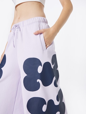 ADIDAS SPORTSWEAR Wide leg Παντελόνι φόρμας 'Marimekko ' σε λιλά