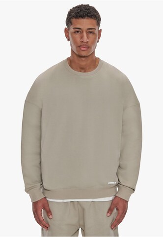 Dropsize - Sudadera en gris: frente