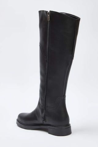 Trendyol - Botas en negro