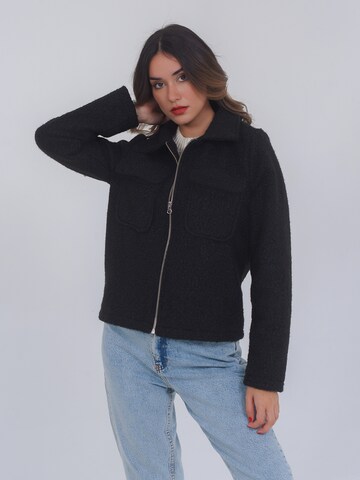 FRESHLIONS Between-Season Jacket ' Mira ' in Black: front