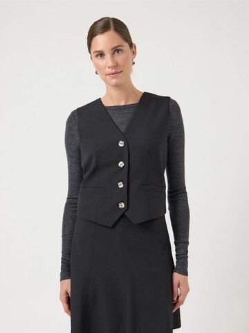 YAS Jakkesætsvest 'YASRiu' i sort: forside