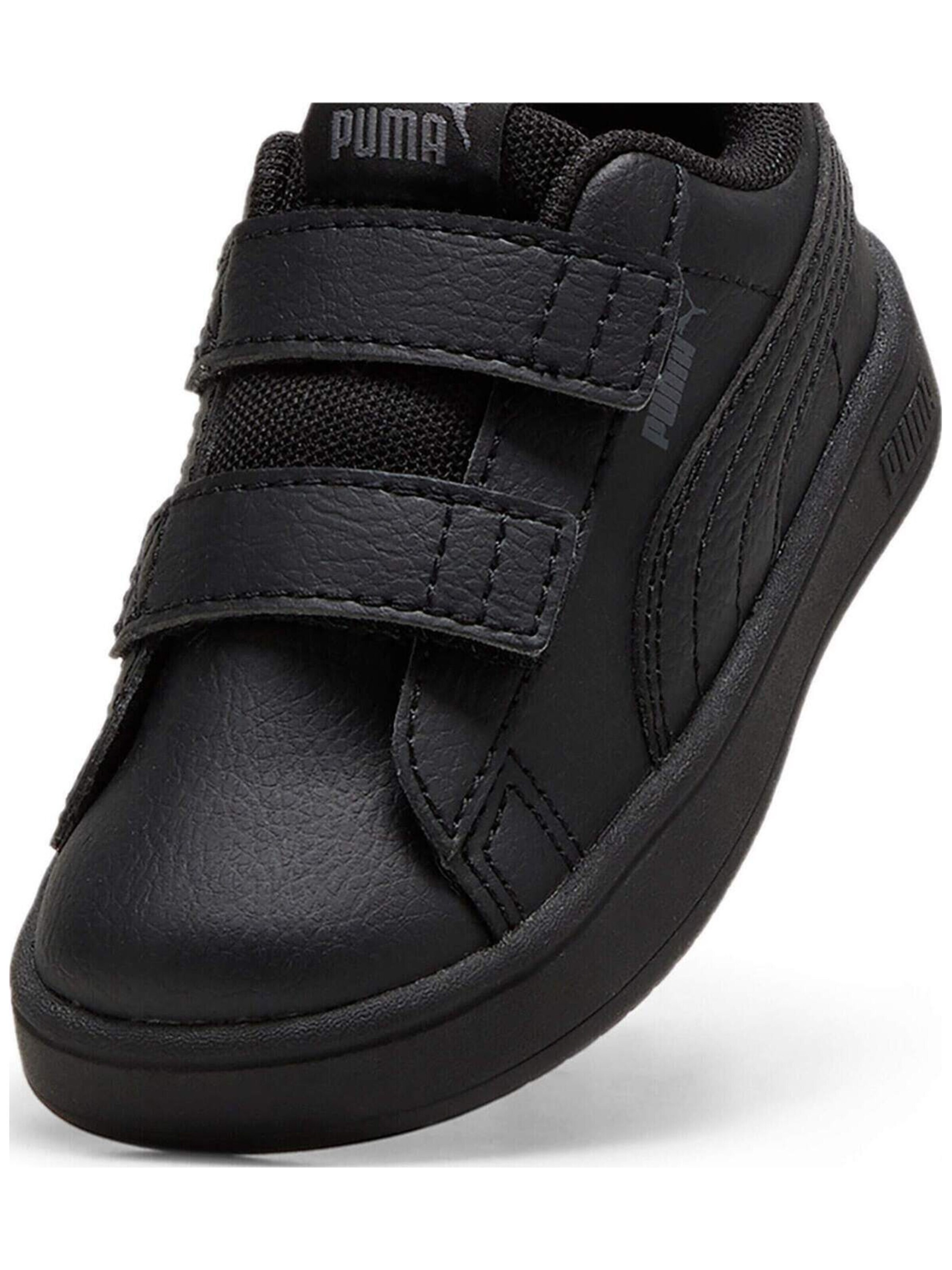 Scarpa sportiva di PUMA in nero