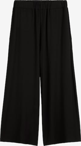Marc O'Polo DENIM Loose fit Trousers in Black: front