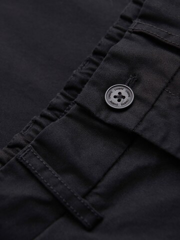 Ombre Regular Chinohose in Schwarz