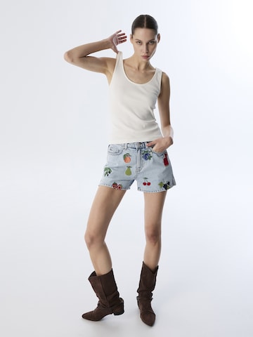 Twist Top in White