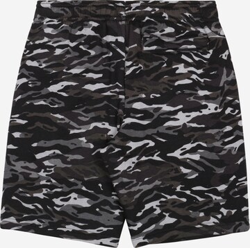 UNDER ARMOUR Regular Sportshorts 'Rival' in Grau