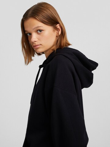 Bershka Sweatshirt in Schwarz