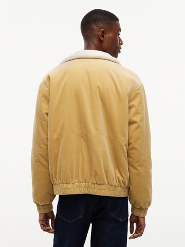 Tommy Jeans Between-Season Jacket in Beige