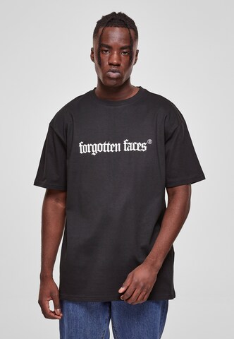 Tricou de la Forgotten Faces pe negru: față