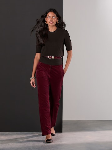 Next Regular Hose in Rot