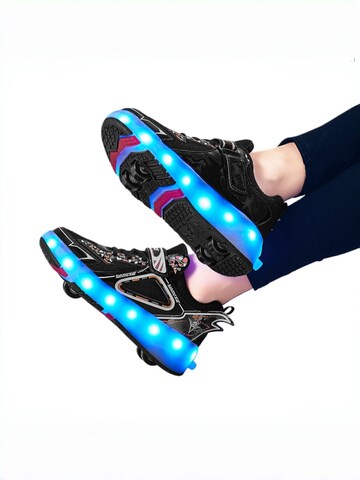 HUSKSWARE Inline and Roller Skates in Black