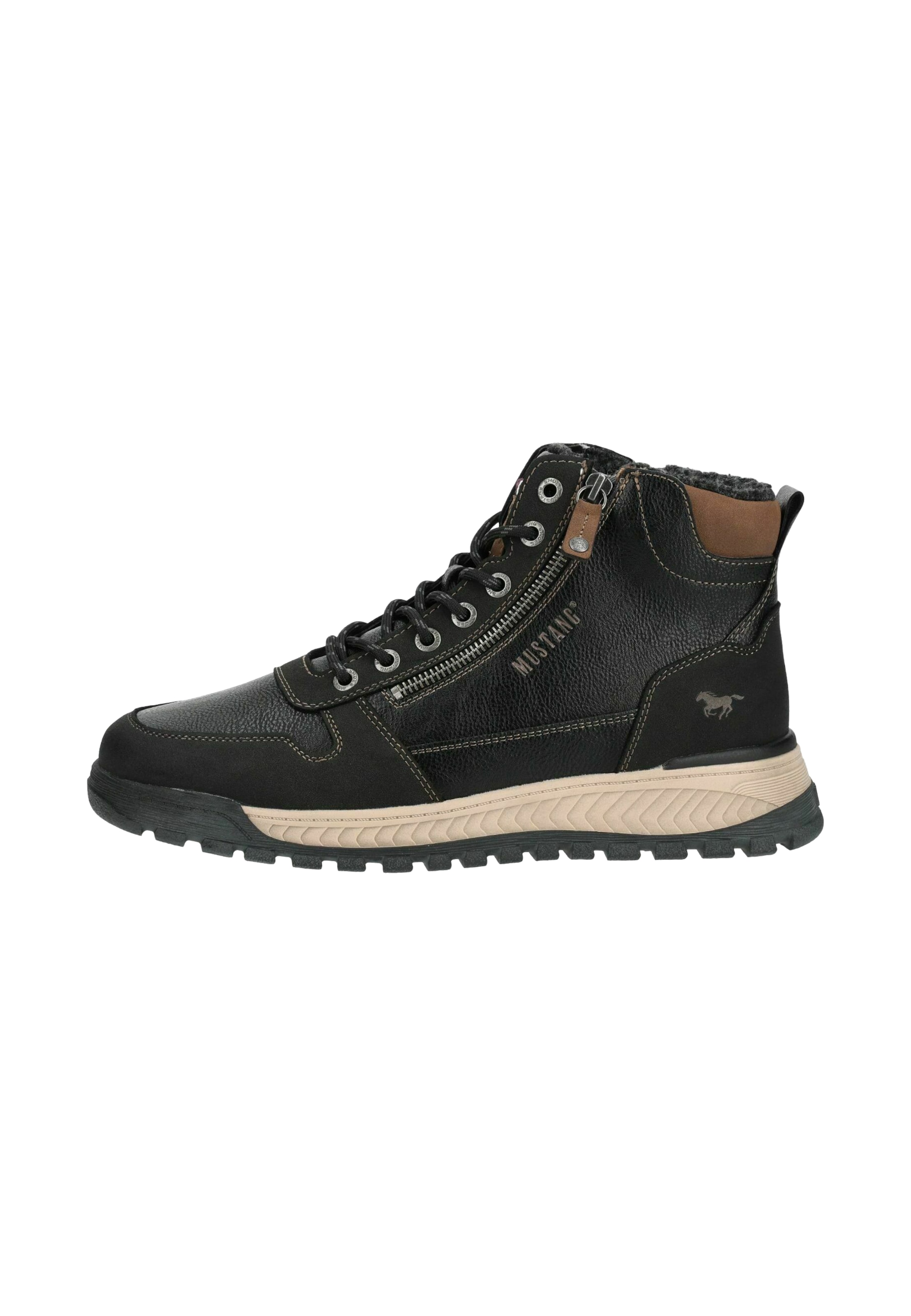MUSTANG - Botas con cordones en negro