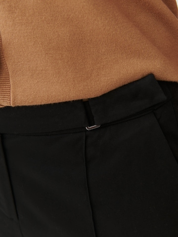 TATUUM Normalny krój Spodnie w kant 'JAKINA' w kolorze czarny