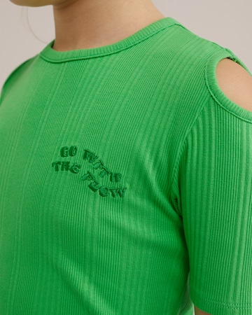 WE Fashion Тениска в зелено