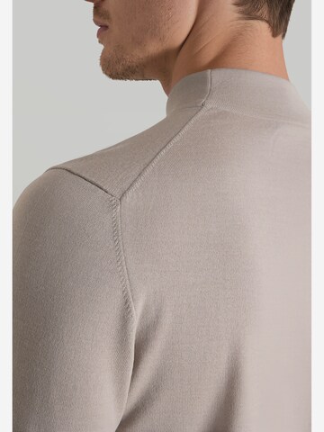 Pullover di MAERZ Muenchen in beige: dietro