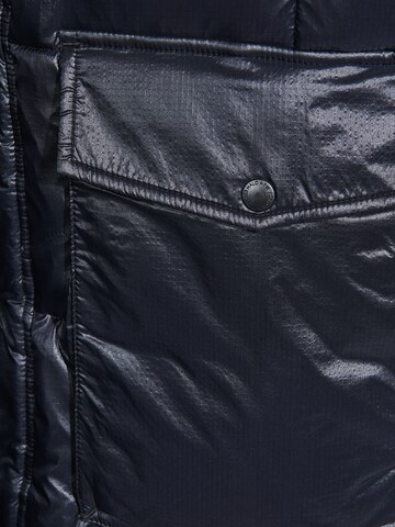 HALO Vest in Black