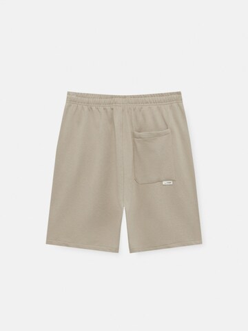 Pull&Bear Loosefit Shorts in Beige