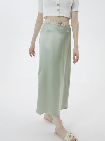 AIKI KEYLOOK Skirt 'Calmdown' in Green: front