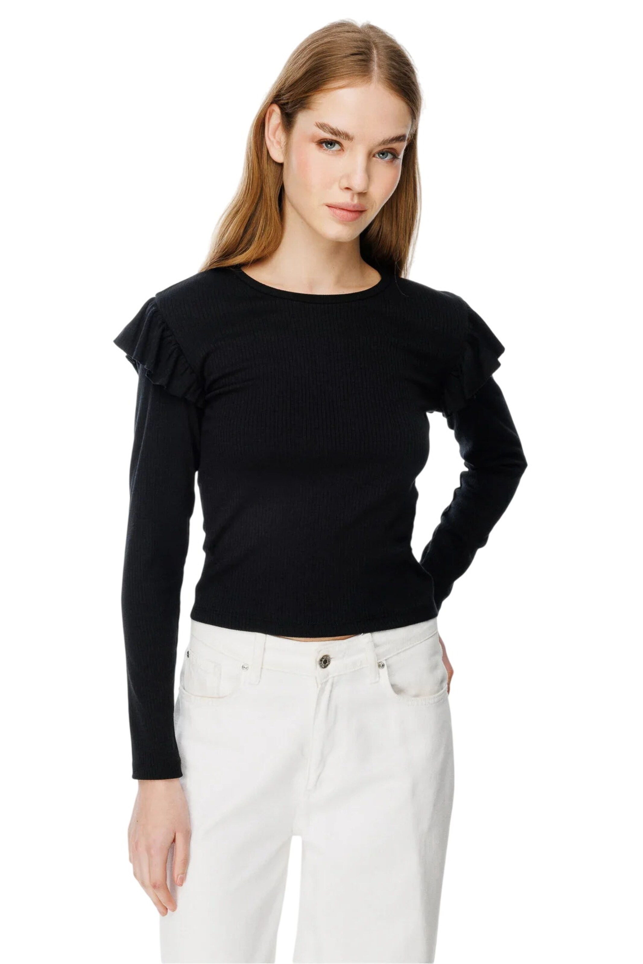 Alexa Dash Blouse in Black: front