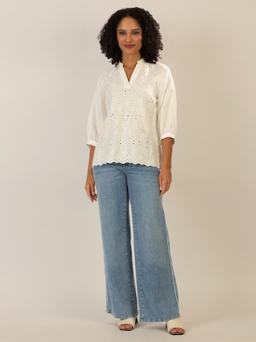 mint & mia Blouse in Beige