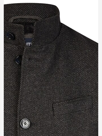 HECHTER PARIS Between-Seasons Coat in Grey