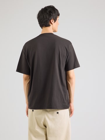 VANS - Camiseta 'LEFT CHEST II' en negro