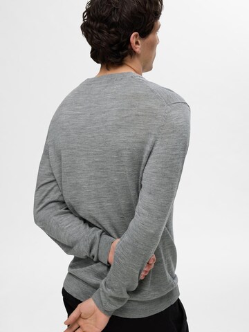 Pullover 'SLHTray' di SELECTED HOMME in grigio