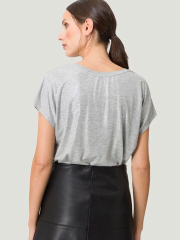 zero T-Shirt mit Alloverdruck in Grau