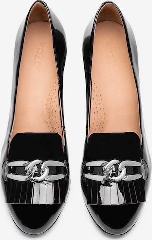 Kazar Pumps in Black