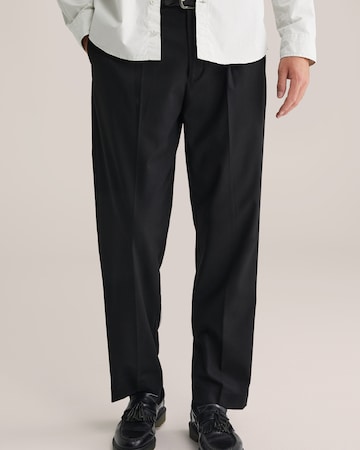 WE Fashion - Loosefit Calças com pregas em preto: frente