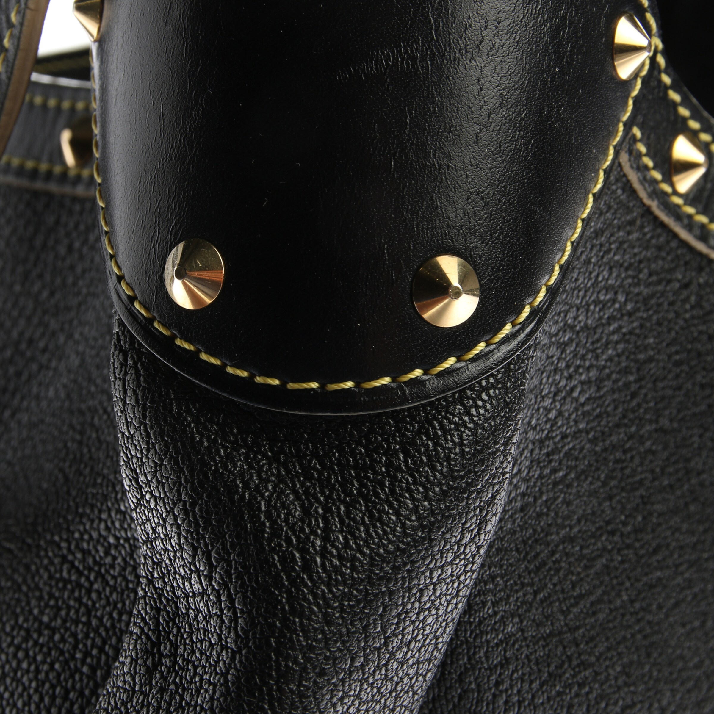 Louis Vuitton Bag in One size in Black