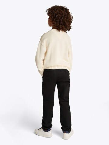 regular Pantaloni di TOMMY HILFIGER in nero