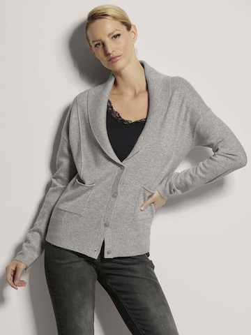 MADELEINE Gebreid vest in Zilver: voorkant