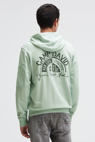 CAMP DAVID Zip-Up Hoodie in Green: front
