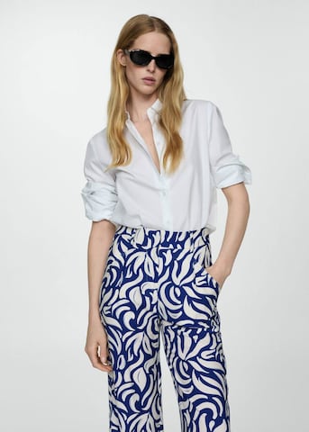 MANGO Regular Broek 'Travel' in Blauw