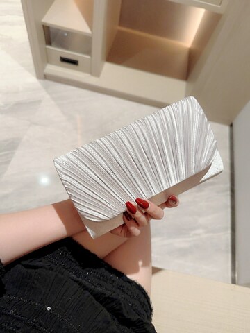 Tomshop24-7 Clutch 'Sati' in Silver