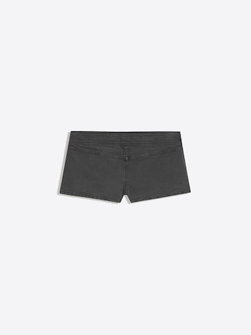 Coupe slim Jean Bershka en gris