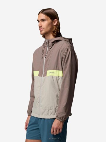Giacca di mezza stagione 'Spire Valley™ Hooded Windbreaker 2117051' di COLUMBIA in grigio